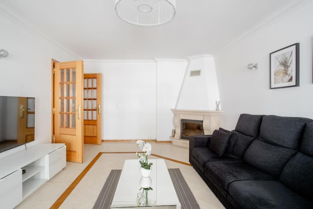 Apartamento Em Lisboa, Perto De Sintra Fontainhas  المظهر الخارجي الصورة